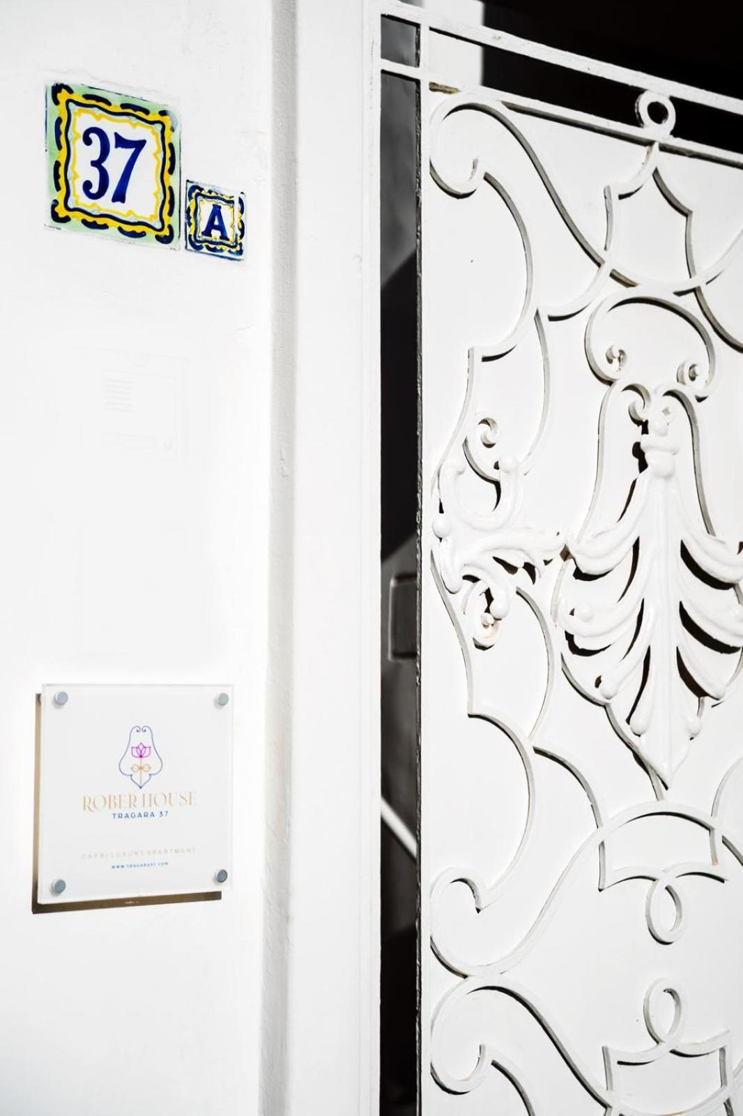 Roberhouse Tragara 37 Apartment Capri Exterior photo